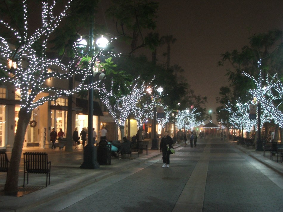 3rd Street at Night
