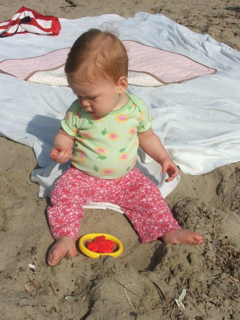 Hmm...what should I do with this sand??